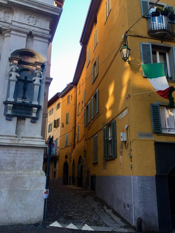 Piazza Vecchia Apartament